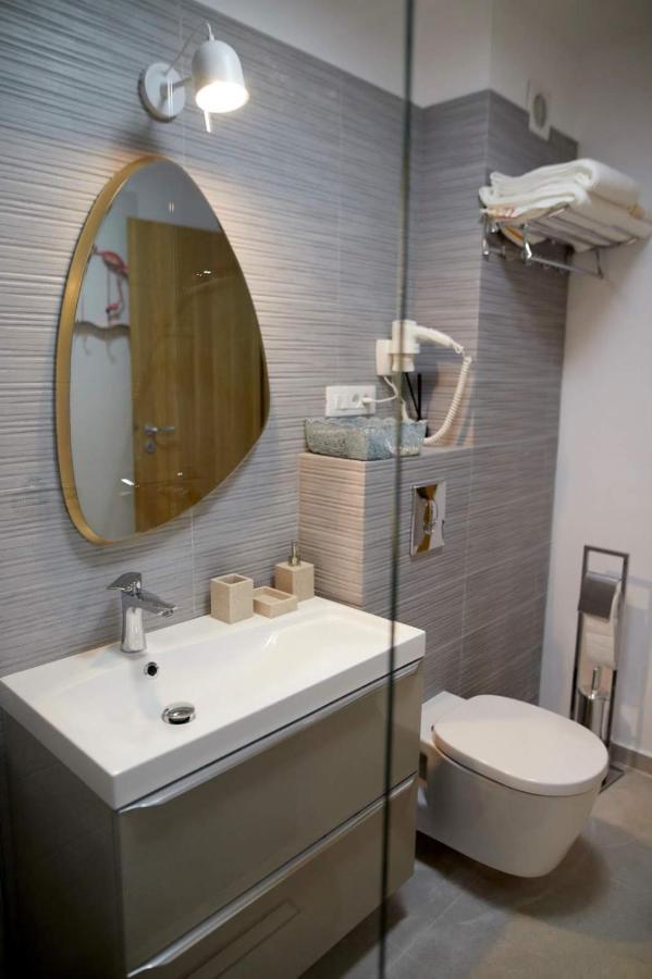 Ara Apart Hotel #3 Брашов Екстериор снимка