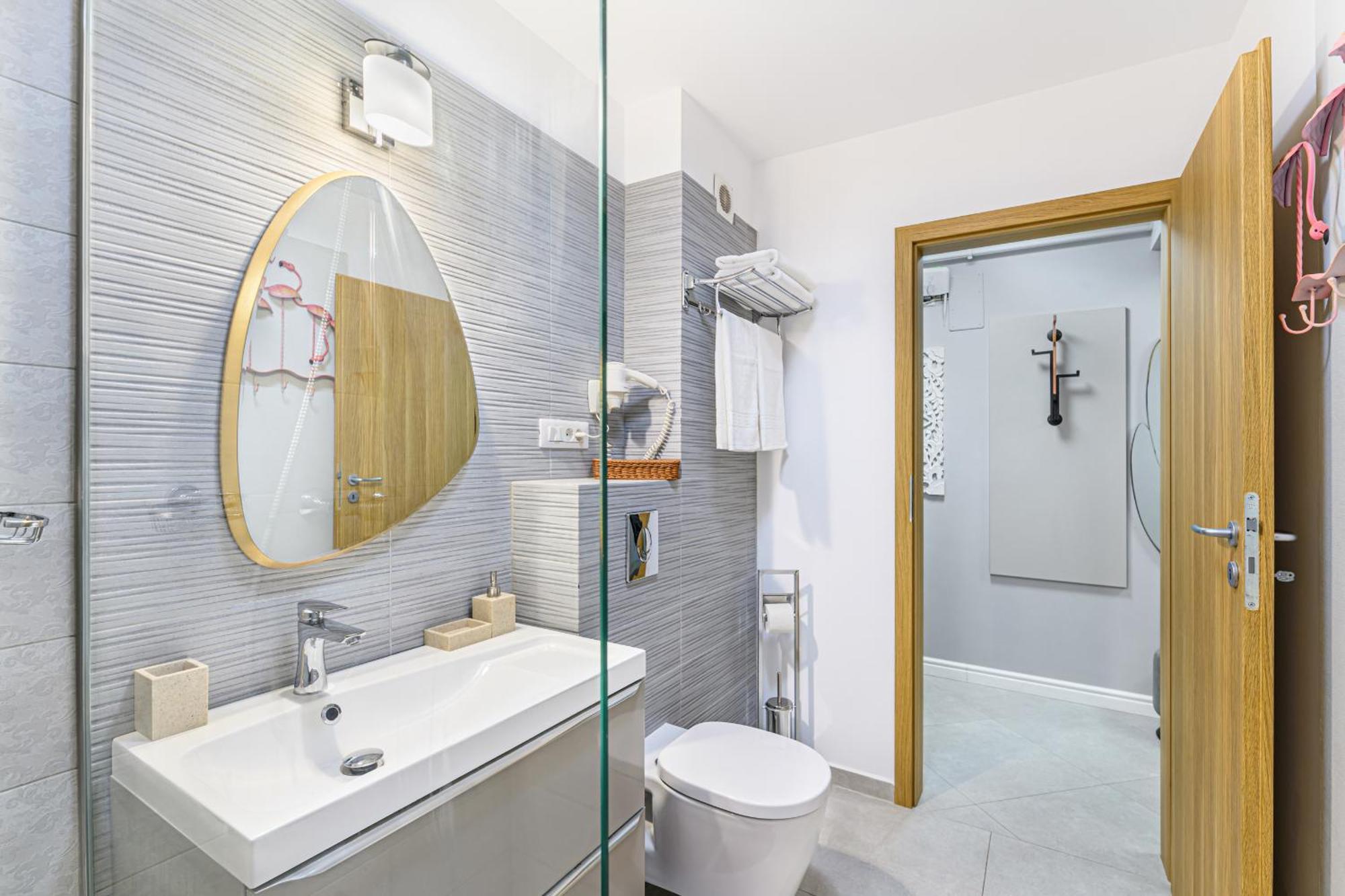 Ara Apart Hotel #3 Брашов Екстериор снимка
